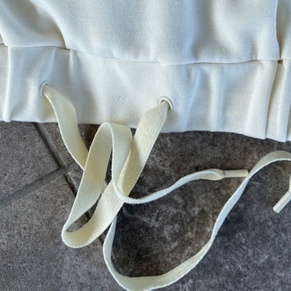 Magaschoni Soft Cinched Waist Crop Sweatshirt Size XS Light Yellow Long Sleeves - Picture 5 of 10
